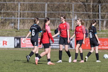 Bild 449 - wBJ VfL Pinneberg - Waldd�rfer SV : Ergebnis: 5:0